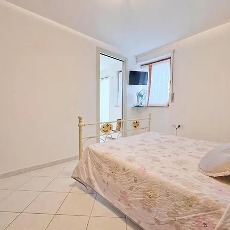 Bellissimo Fronte Mare Apartment *