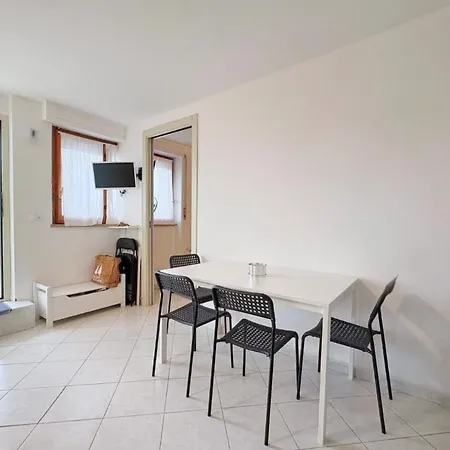 Bellissimo Fronte Mare Apartment